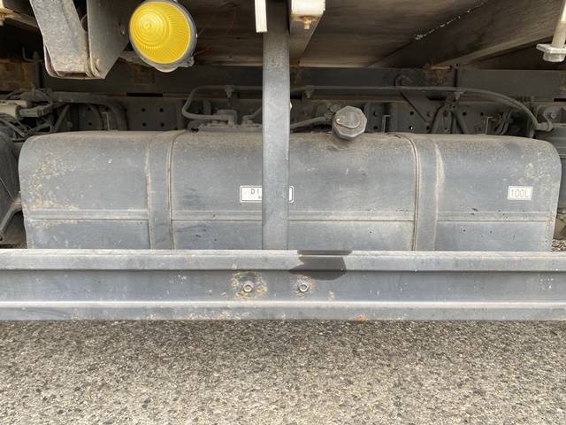 日産アトラス平ボディ小型（2t・3t）[写真21]