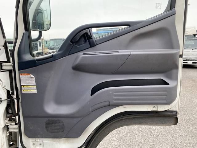 日産アトラス平ボディ小型（2t・3t）[写真31]