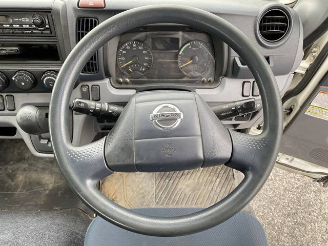 日産アトラス平ボディ小型（2t・3t）[写真37]