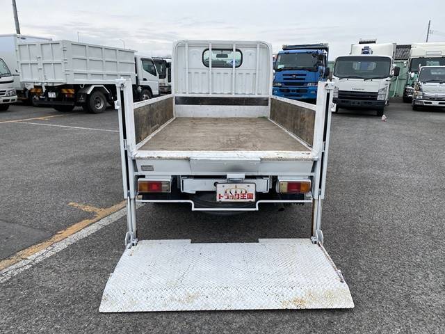 日産アトラス平ボディ小型（2t・3t）[写真15]