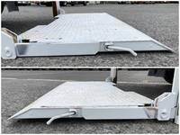 日産アトラス平ボディ小型（2t・3t）[写真17]