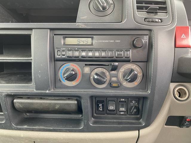 日産アトラス平ボディ小型（2t・3t）[写真36]