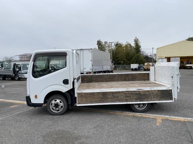 日産アトラス平ボディ小型（2t・3t）[写真06]