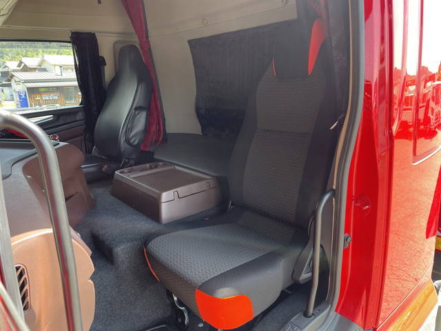 日野プロフィアダンプ大型（10t）[写真26]