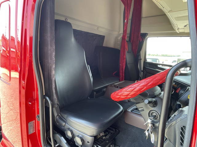 日野プロフィアダンプ大型（10t）[写真27]