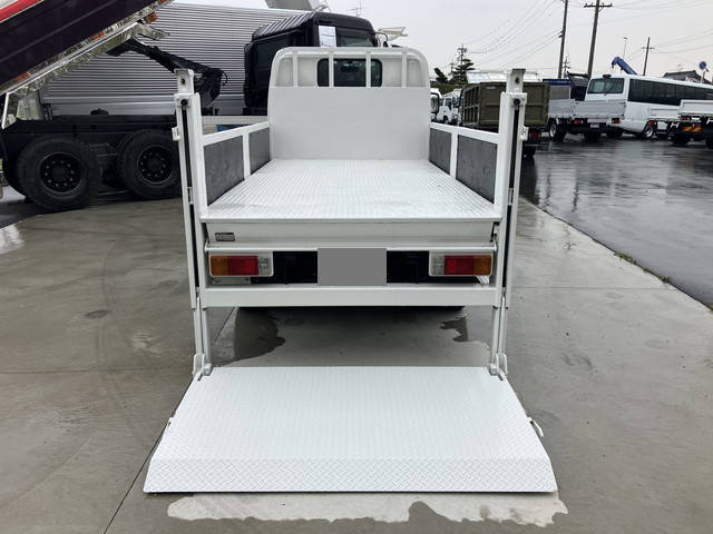 トヨタダイナ平ボディ小型（2t・3t）[写真22]