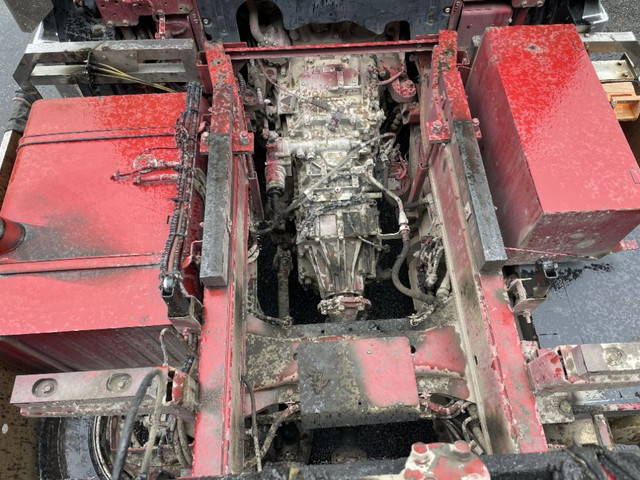 三菱ふそうスーパーグレートダンプ大型（10t）[写真13]