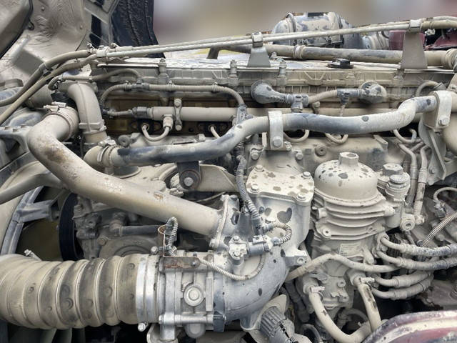 三菱ふそうスーパーグレートダンプ大型（10t）[写真15]