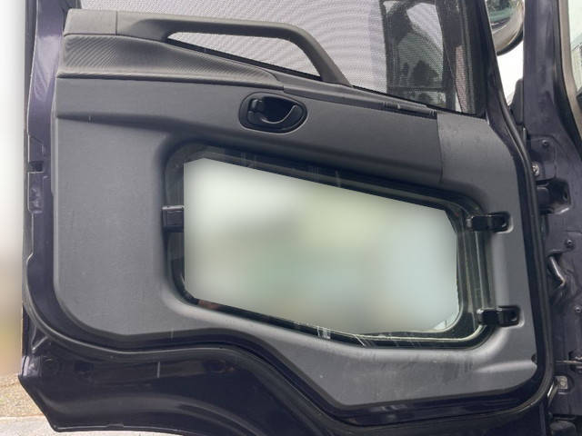 三菱ふそうスーパーグレートダンプ大型（10t）[写真17]