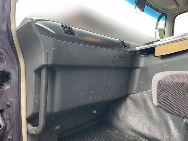 三菱ふそうスーパーグレートダンプ大型（10t）[写真18]