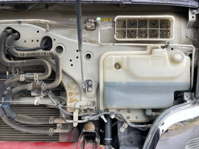 三菱ふそうスーパーグレートダンプ大型（10t）[写真07]