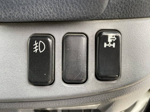 三菱ふそうキャンター深ダンプ（土砂禁ダンプ）小型（2t・3t）[写真37]