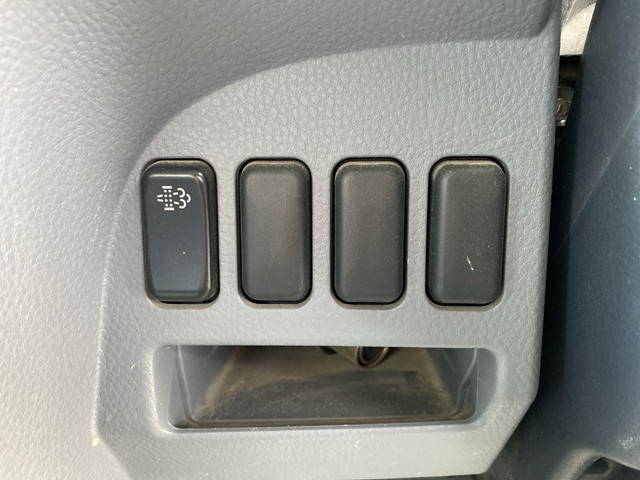 三菱ふそうキャンター深ダンプ（土砂禁ダンプ）小型（2t・3t）[写真38]