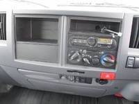 いすゞエルフアルミバン小型（2t・3t）[写真07]