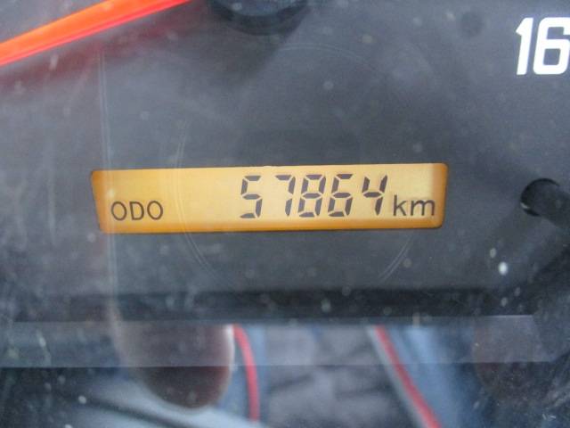 いすゞエルフアルミバン小型（2t・3t）[写真09]