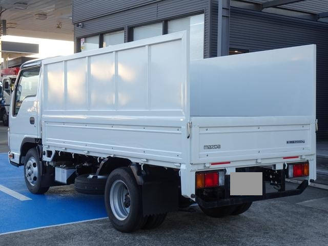 マツダタイタン平ボディ小型（2t・3t）[写真03]