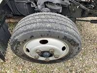 いすゞエルフアルミバン小型（2t・3t）[写真15]