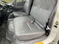 いすゞエルフアルミバン小型（2t・3t）[写真28]