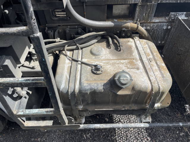 三菱ふそうファイターコンテナ専用車中型（4t）[写真14]