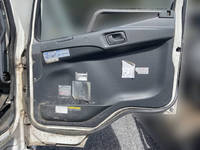 三菱ふそうファイターコンテナ専用車中型（4t）[写真23]