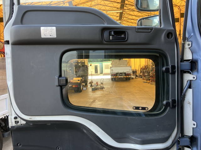 いすゞギガクレーン3段大型（10t）[写真27]