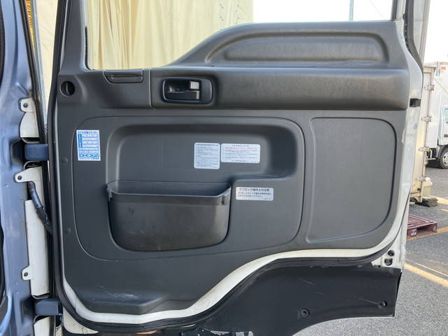 いすゞギガクレーン3段大型（10t）[写真28]