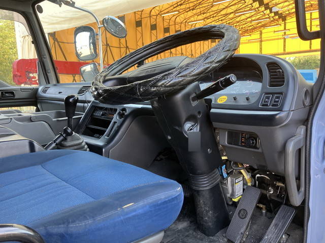 いすゞギガクレーン3段大型（10t）[写真33]