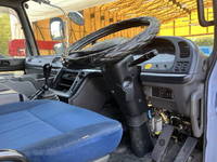 いすゞギガクレーン3段大型（10t）[写真33]