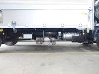 三菱ふそうファイターアルミウイング中型（4t）[写真24]