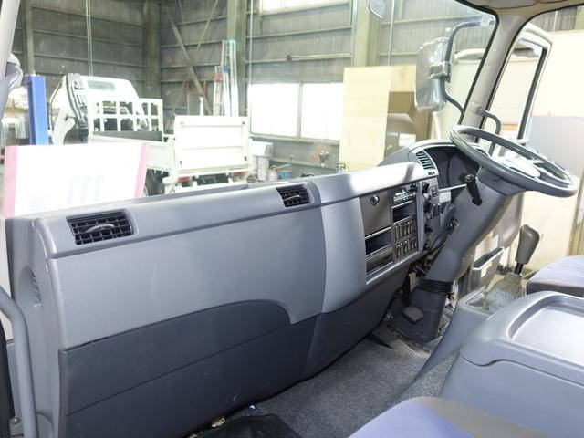 三菱ふそうファイターアルミウイング中型（4t）[写真35]