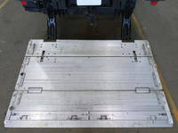 三菱ふそうキャンター冷凍車（冷蔵車）小型（2t・3t）[写真13]