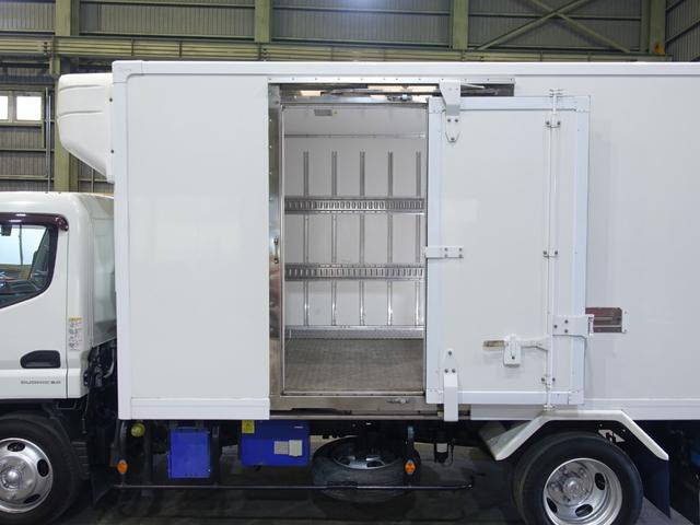 三菱ふそうキャンター冷凍車（冷蔵車）小型（2t・3t）[写真15]