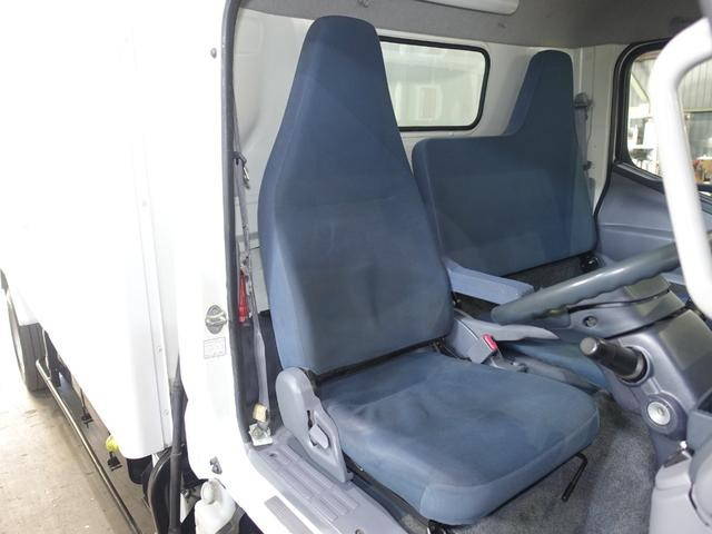 三菱ふそうキャンター冷凍車（冷蔵車）小型（2t・3t）[写真26]