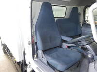 三菱ふそうキャンター冷凍車（冷蔵車）小型（2t・3t）[写真26]