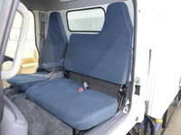 三菱ふそうキャンター冷凍車（冷蔵車）小型（2t・3t）[写真27]