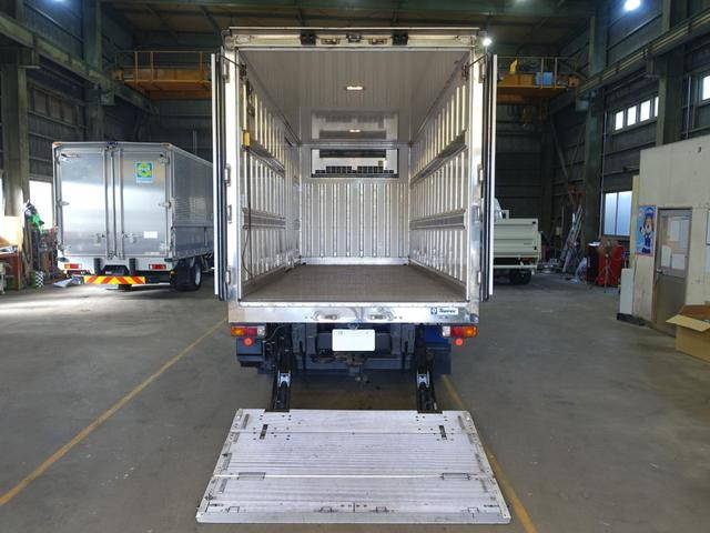 三菱ふそうキャンター冷凍車（冷蔵車）小型（2t・3t）[写真08]