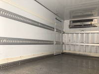 三菱ふそうキャンター冷凍車（冷蔵車）小型（2t・3t）[写真10]