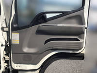 三菱ふそうキャンター冷凍車（冷蔵車）小型（2t・3t）[写真23]