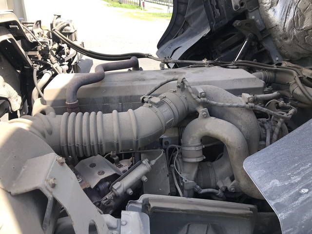 日野プロフィアアルミブロック大型（10t）[写真22]