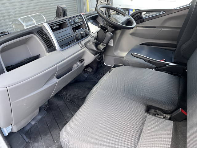 三菱ふそうキャンターダンプ小型（2t・3t）[写真32]