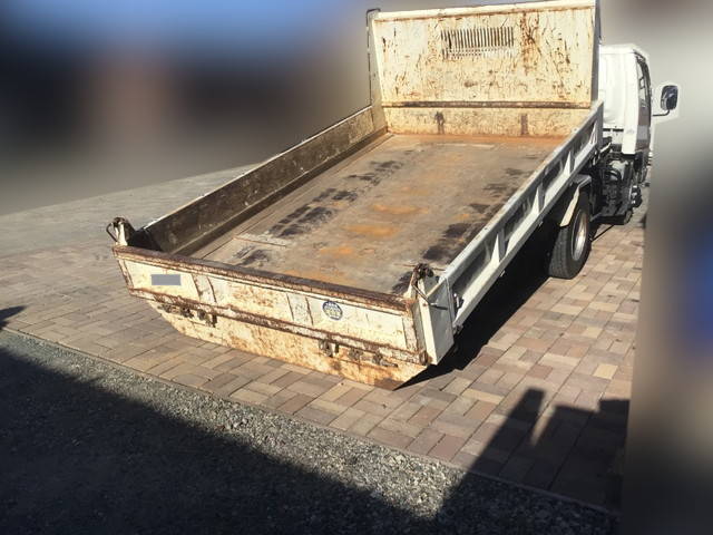 いすゞエルフローダーダンプ小型（2t・3t）[写真02]