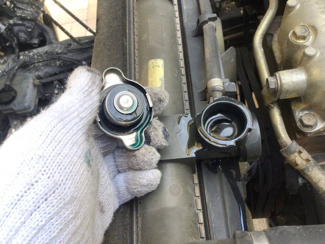 いすゞエルフローダーダンプ小型（2t・3t）[写真25]