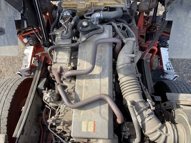 日野プロフィアトレーラーヘッド（トラクターヘッド）大型（10t）[写真15]