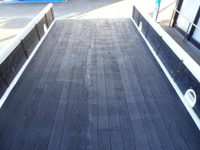 いすゞフォワードクレーン4段中型（4t）[写真23]