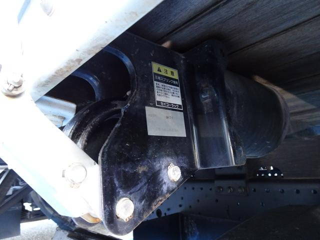 いすゞフォワードクレーン4段中型（4t）[写真40]