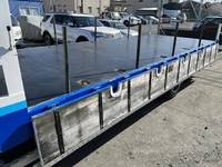 UDトラックスコンドルクレーン4段中型（4t）[写真11]