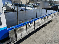 UDトラックスコンドルクレーン4段中型（4t）[写真13]