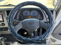 UDトラックスコンドルクレーン4段中型（4t）[写真16]