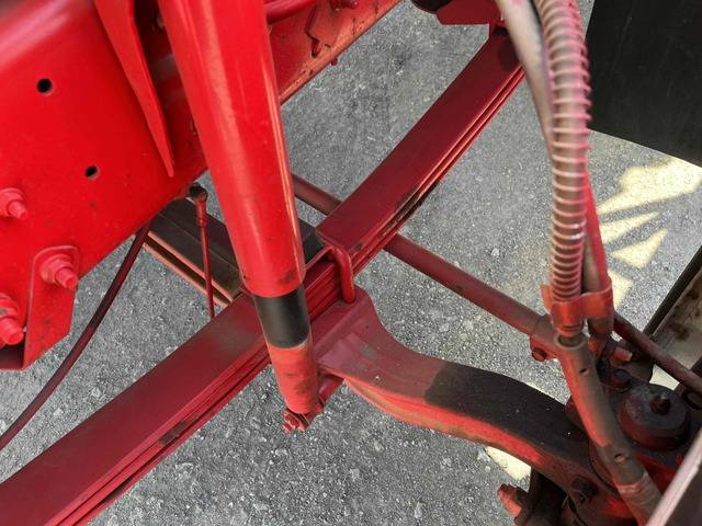 UDトラックスコンドルクレーン4段中型（4t）[写真36]