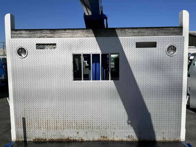 UDトラックスコンドルクレーン4段中型（4t）[写真05]